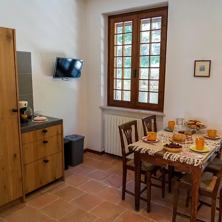 Valle 16 With Pool And Hill Views * Bargni