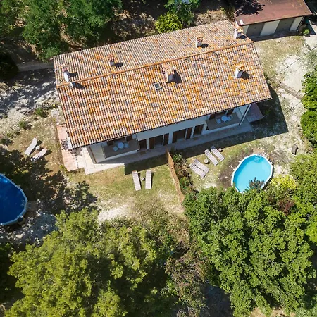 Appartement Valle 16 With Pool And Hill Views